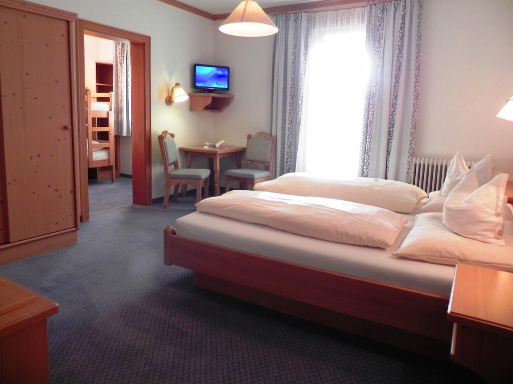 Hotel Laserz Lienz Exterior foto